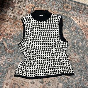 Norton McNaughton Black and White Patterned Tank Top